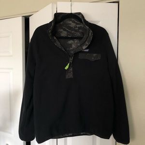 Patagonia synchilla fleece reversible black sz L